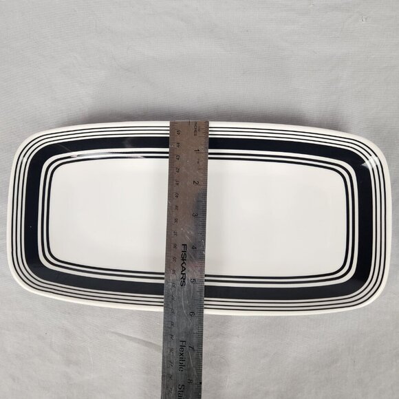 Tar Hong Rectangle Sushi Plates Set of 4 Black White Melamine Dishwasher Safe - Picture 9 of 11